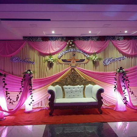 Hotel Shahi Darbar Navsari Экстерьер фото